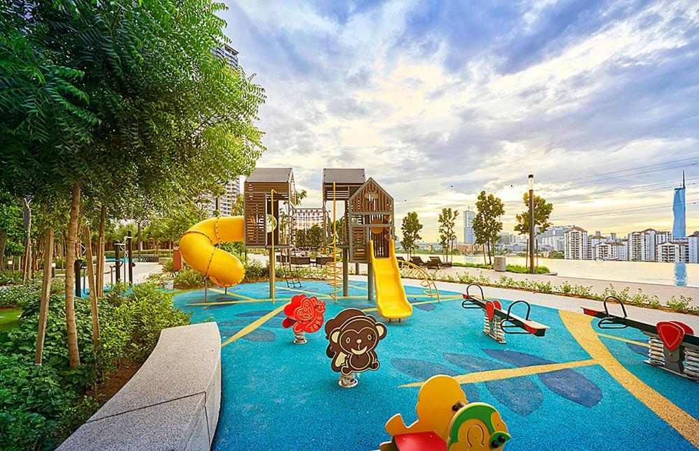 M Vertica At Level 55 Stunning Pangsapuri *